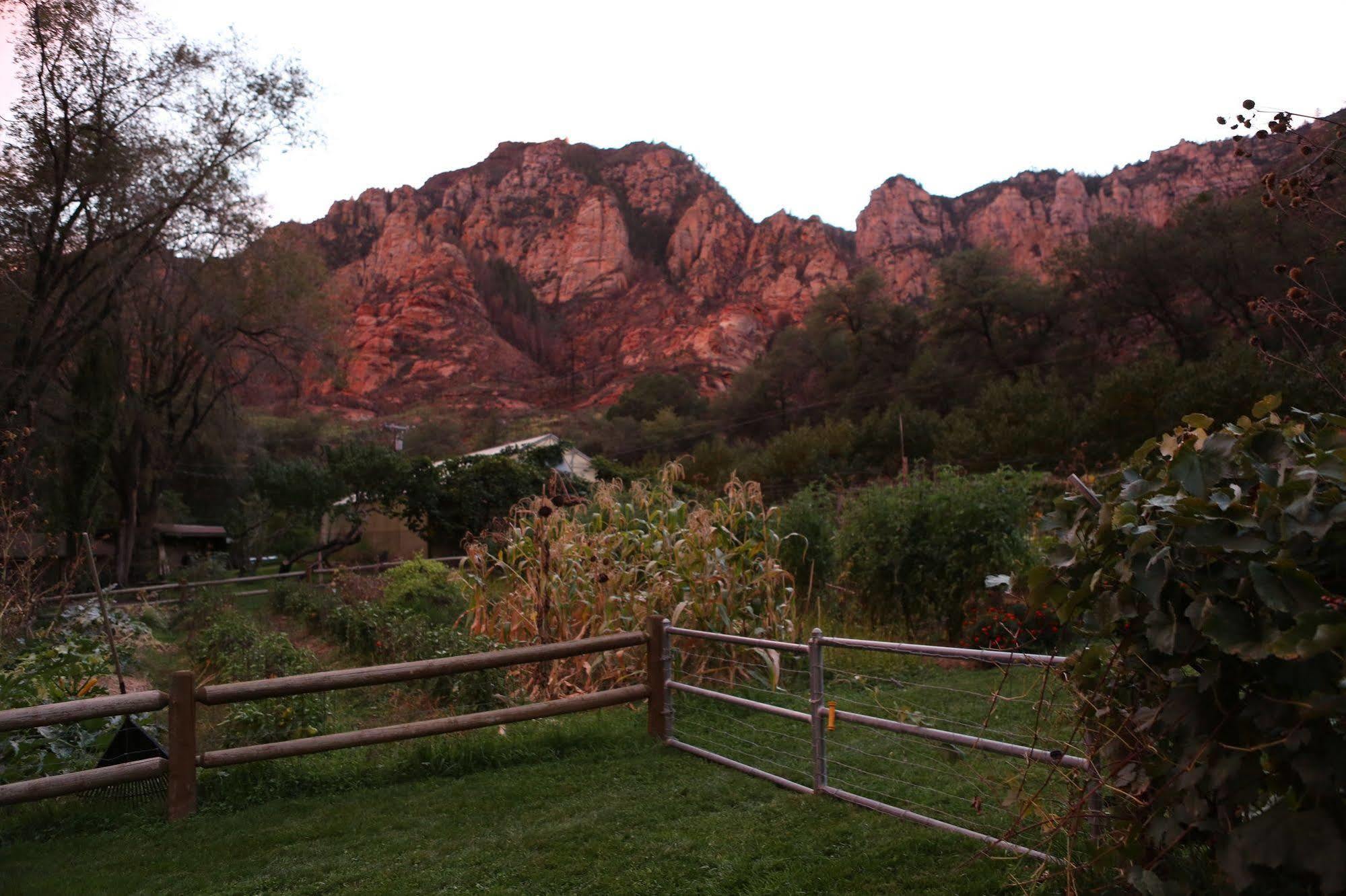 Orchard Canyon On Oak Creek Sedona Exterior photo